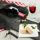 Bordeaux Picnic Set+in use